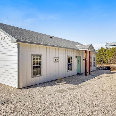 Cloud Top Barnhouse Canyon Lake Exterior foto